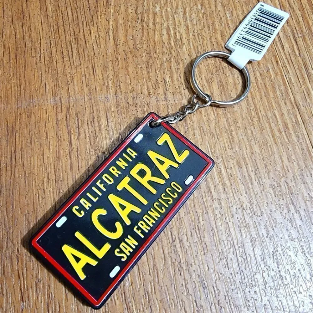 California Alcatraz Keychain San Francisco License Plate Black Gold Yellow Red